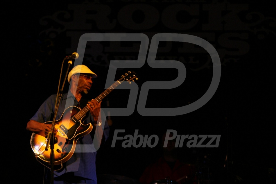 BLUES13