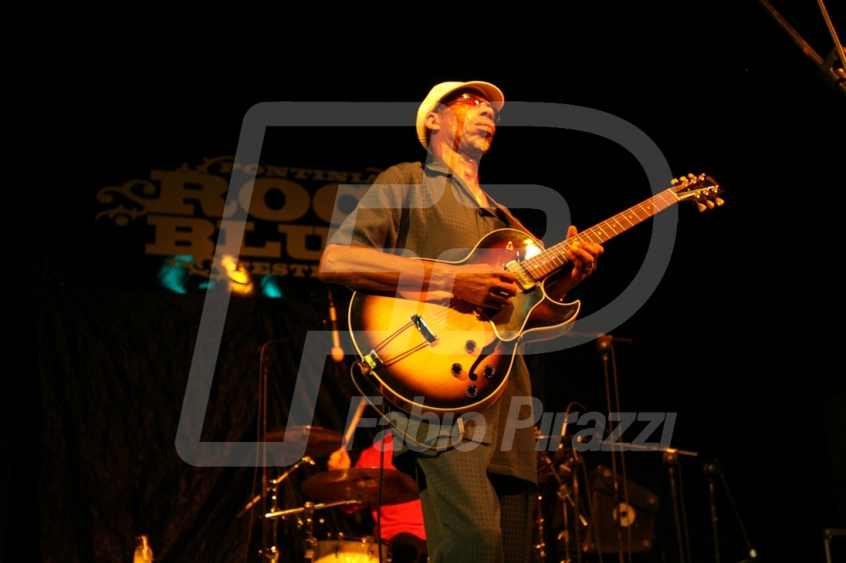 BLUES26
