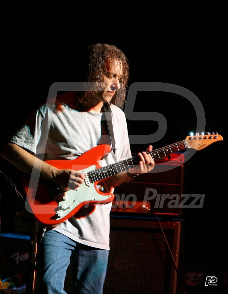 SCOTT HENDERSON21