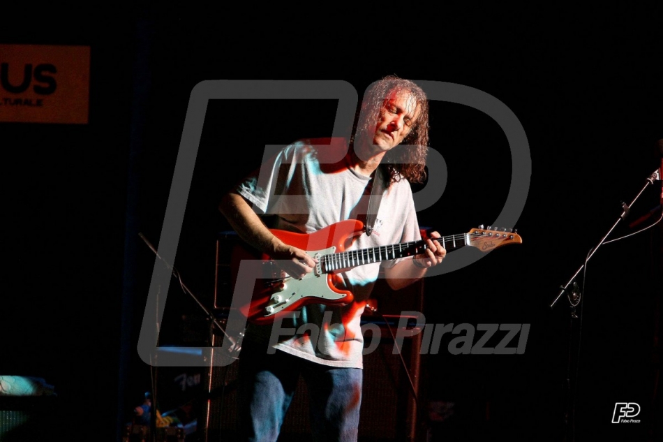 SCOTT HENDERSON25
