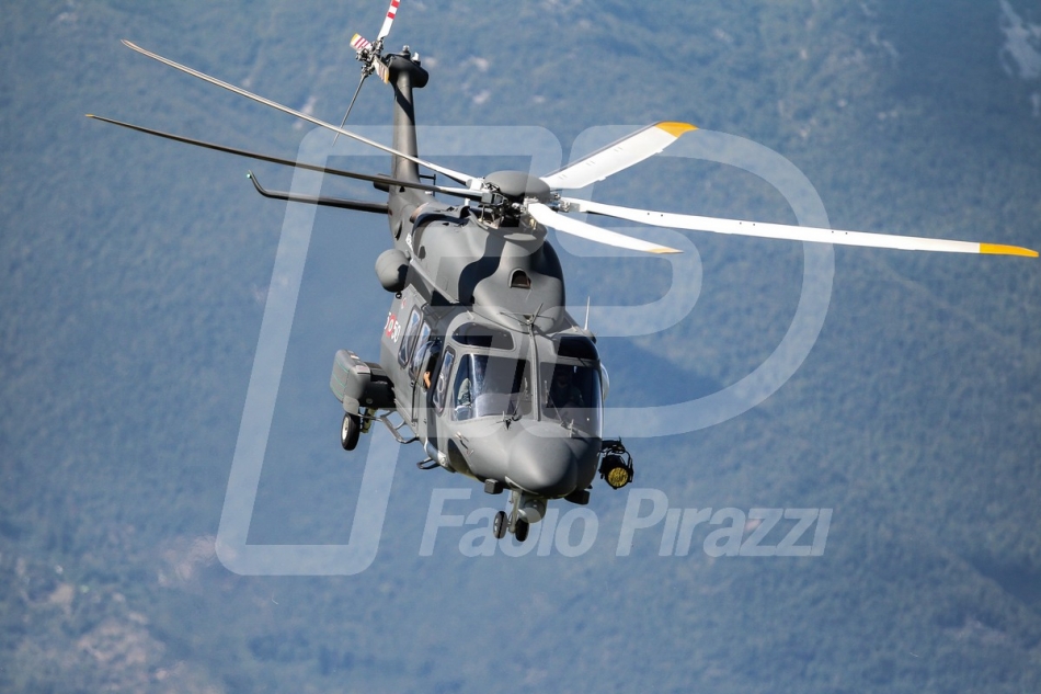 AEROPORTO MOSCARDINI,72° STORMO SCUOLA ADDESTRAMENTO ELICOTTERI FROSINONE,ELICOTTERI MILITARI,AERONAUTICA .