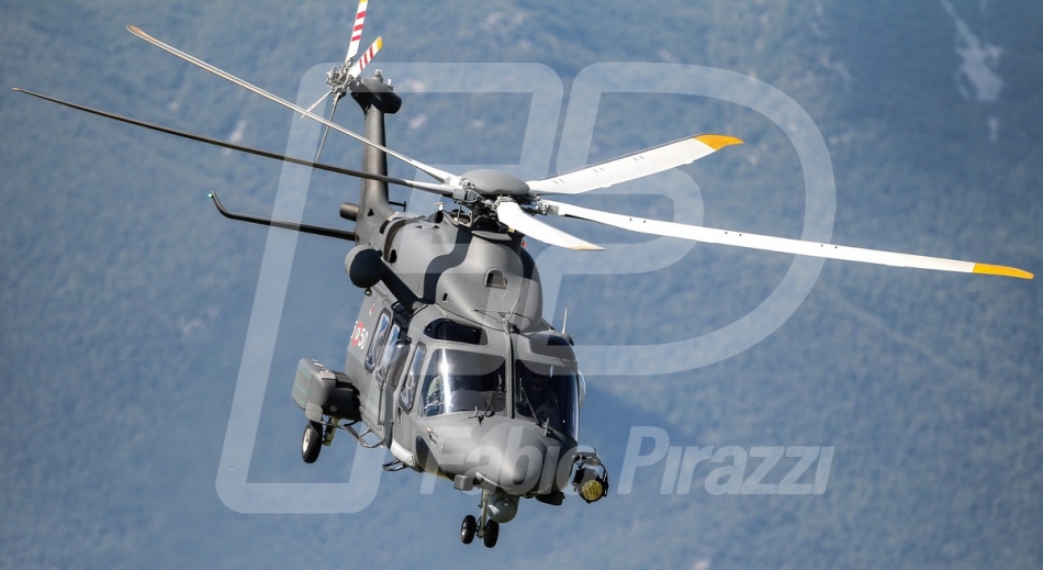 AEROPORTO MOSCARDINI,72° STORMO SCUOLA ADDESTRAMENTO ELICOTTERI FROSINONE,ELICOTTERI MILITARI,AERONAUTICA .