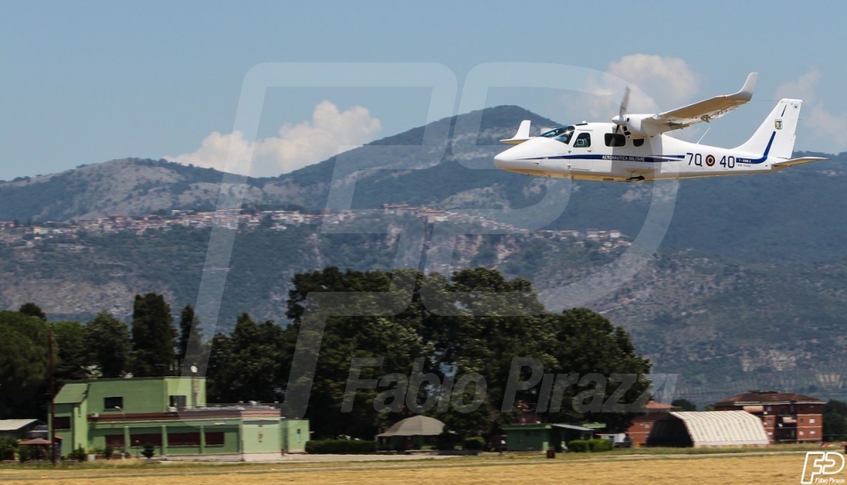 AEROPORTO COMANI,70° STORMO, SCUOLA ADDESTRAMENTO PILOTI AEREO 201° GRUPPO VOLO,LATINA SCALO,AEREI MILITARI , T-2006 A, AERONAUTICA .