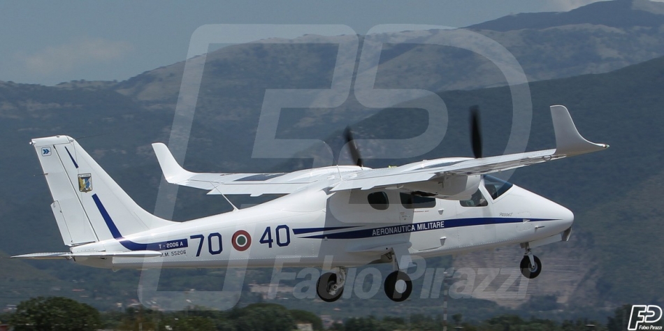 AEROPORTO COMANI,70° STORMO, SCUOLA ADDESTRAMENTO PILOTI AEREO 201° GRUPPO VOLO,LATINA SCALO,AEREI MILITARI , T-2006 A, AERONAUTICA .