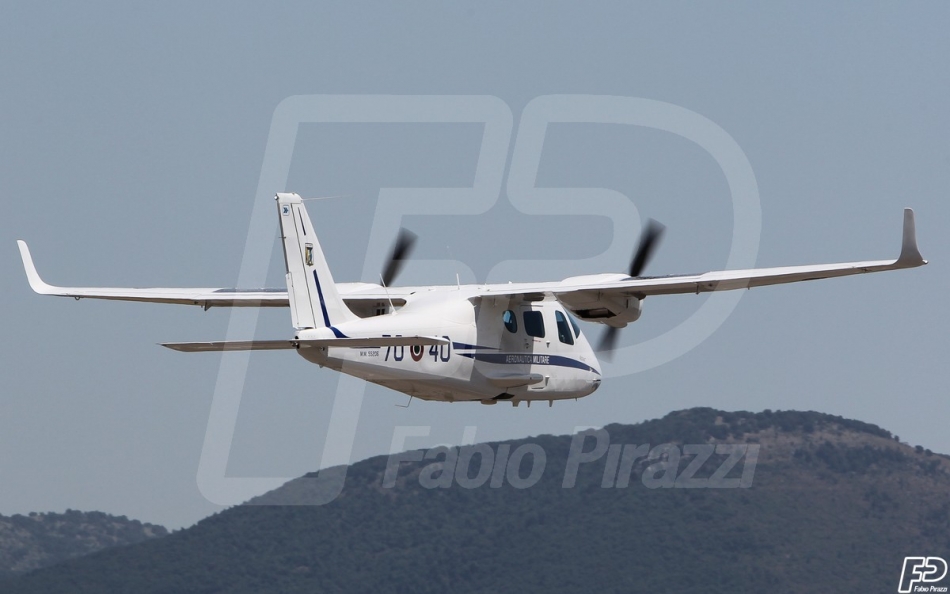 AEROPORTO COMANI,70° STORMO, SCUOLA ADDESTRAMENTO PILOTI AEREO 201° GRUPPO VOLO,LATINA SCALO,AEREI MILITARI , T-2006 A, AERONAUTICA .