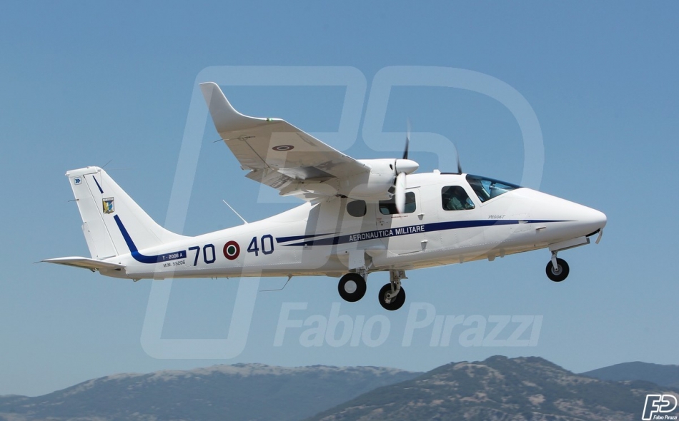 AEROPORTO COMANI,70° STORMO, SCUOLA ADDESTRAMENTO PILOTI AEREO 201° GRUPPO VOLO,LATINA SCALO,AEREI MILITARI , T-2006 A, AERONAUTICA .