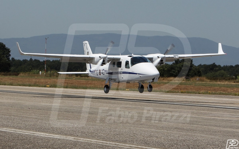 AEROPORTO COMANI,70° STORMO, SCUOLA ADDESTRAMENTO PILOTI AEREO 201° GRUPPO VOLO,LATINA SCALO,AEREI MILITARI , T-2006 A, AERONAUTICA .