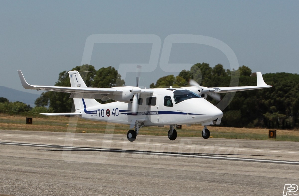 AEROPORTO COMANI,70° STORMO, SCUOLA ADDESTRAMENTO PILOTI AEREO 201° GRUPPO VOLO,LATINA SCALO,AEREI MILITARI , T-2006 A, AERONAUTICA .