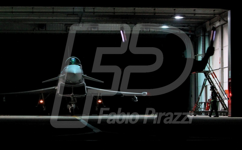 FABI7856-153