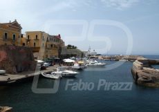 VENTOTENE49_