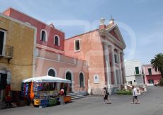 VENTOTENE_CHIESA1_