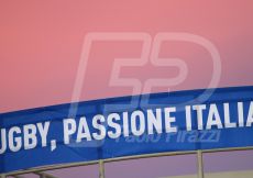 STRISCIONE