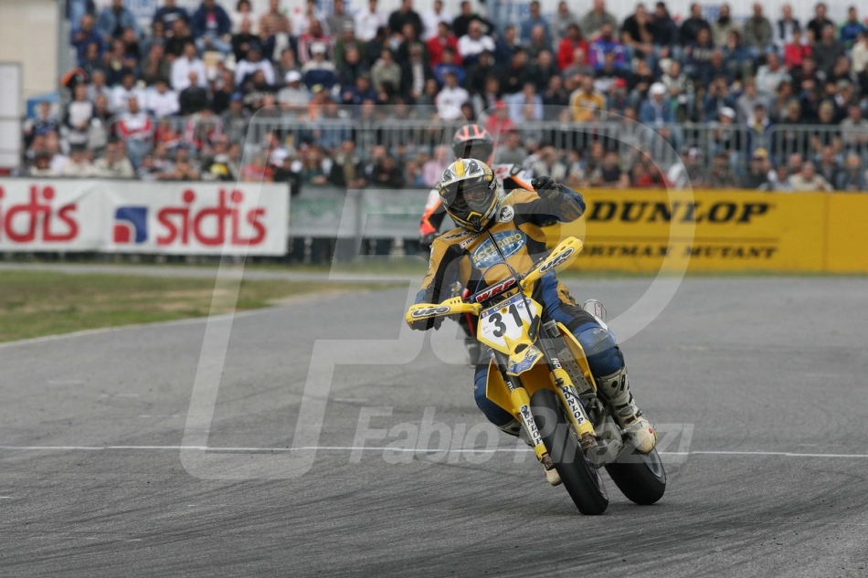 MOTARD58